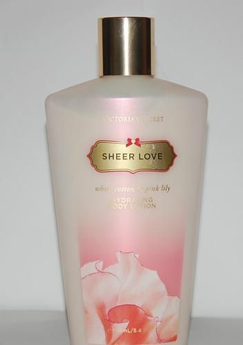 Hydrating Body Lotion Sheer Love
